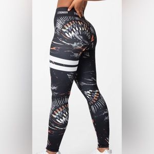 Stronger Brand Voodoo Leggings. Gently Used. Size Small.